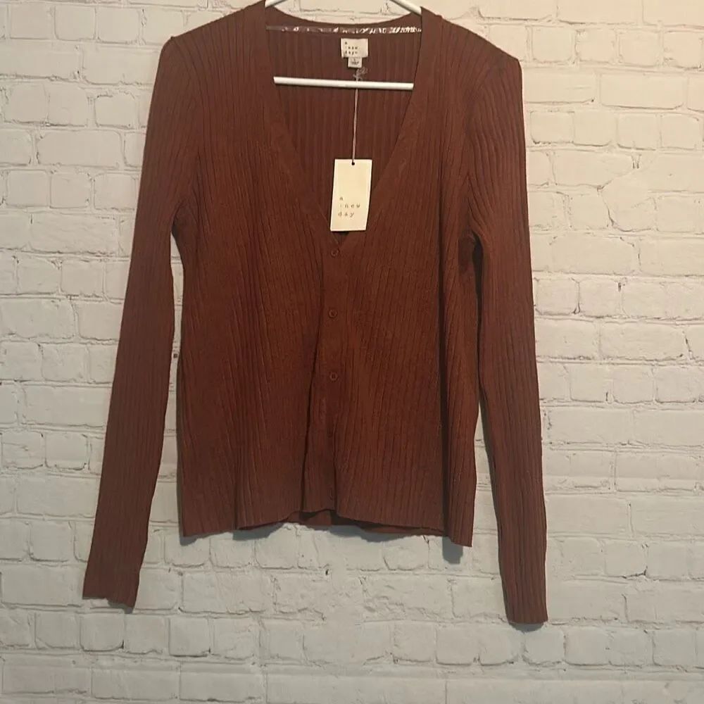 A New Day Women’s Ribbed Button-Front Sweater – Size Large